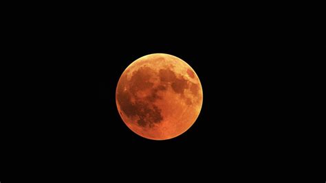 Watch Total Eclipse .